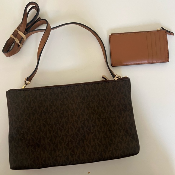 Michael Kors Brown Signature Crossbody Bag - Picture 2 of 2